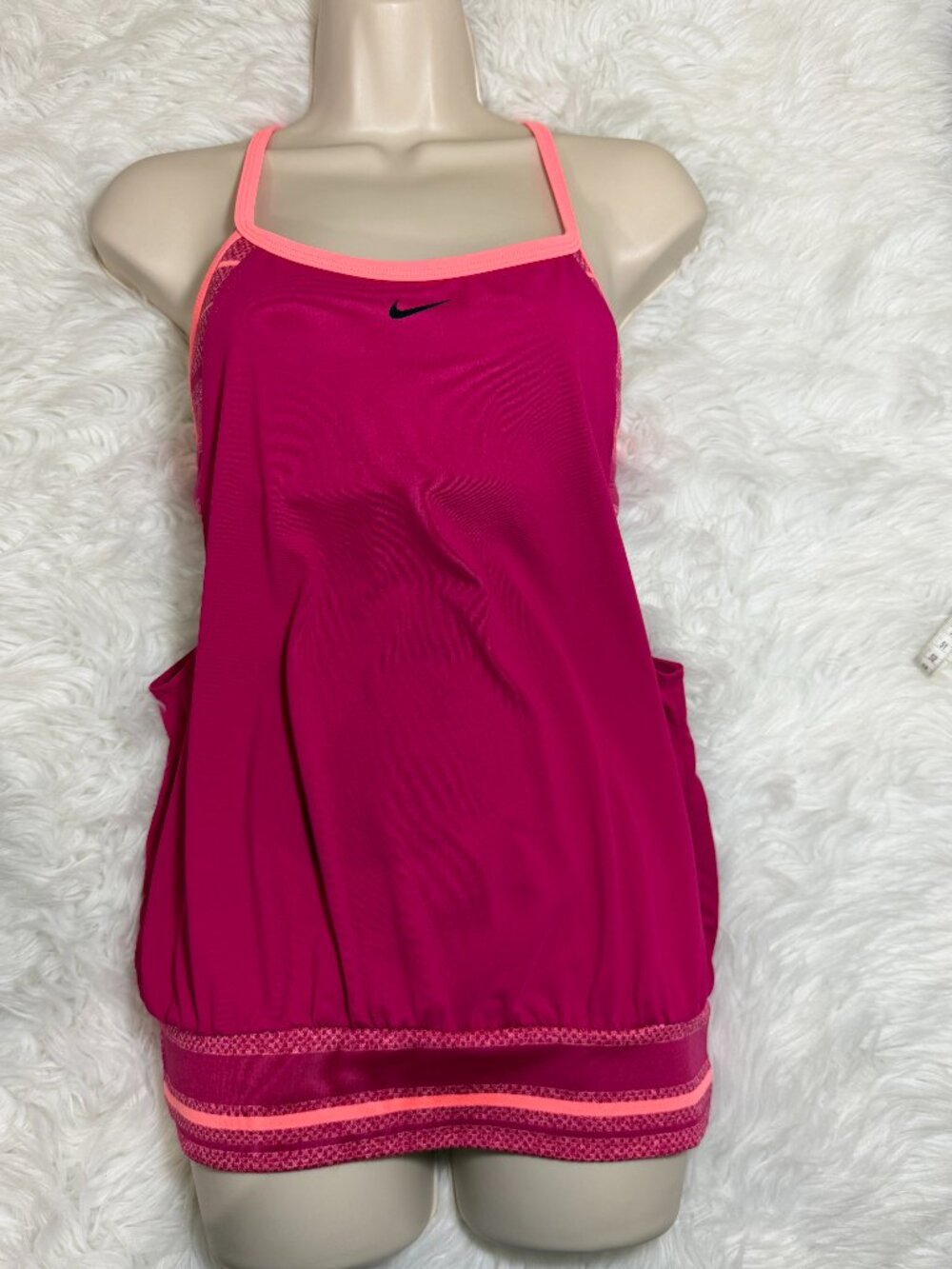 Nike Womens size medium Pink Racerback Tank With Attached Sports Bra